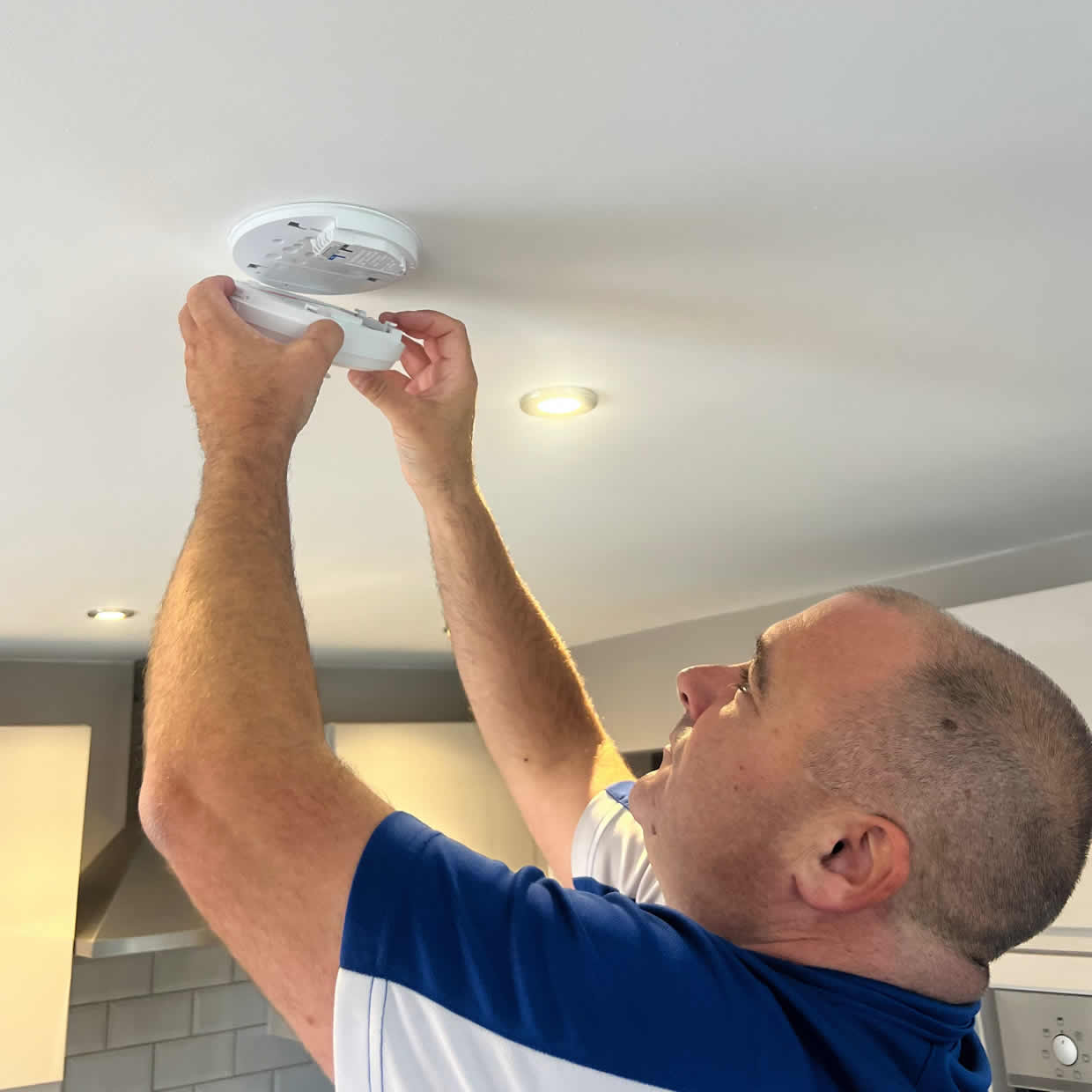 Smoke alarm installation for landlords and rental properties in Burton upon Trent